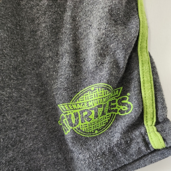 Sz5 Nickelodeon gray & green Ninja Turtles shorts‎ - Picture 10 of 10